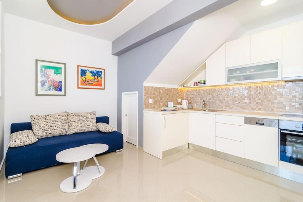 Sea View Apartment 10 Minutes Walk From Old City Dubrownik Zewnętrze zdjęcie